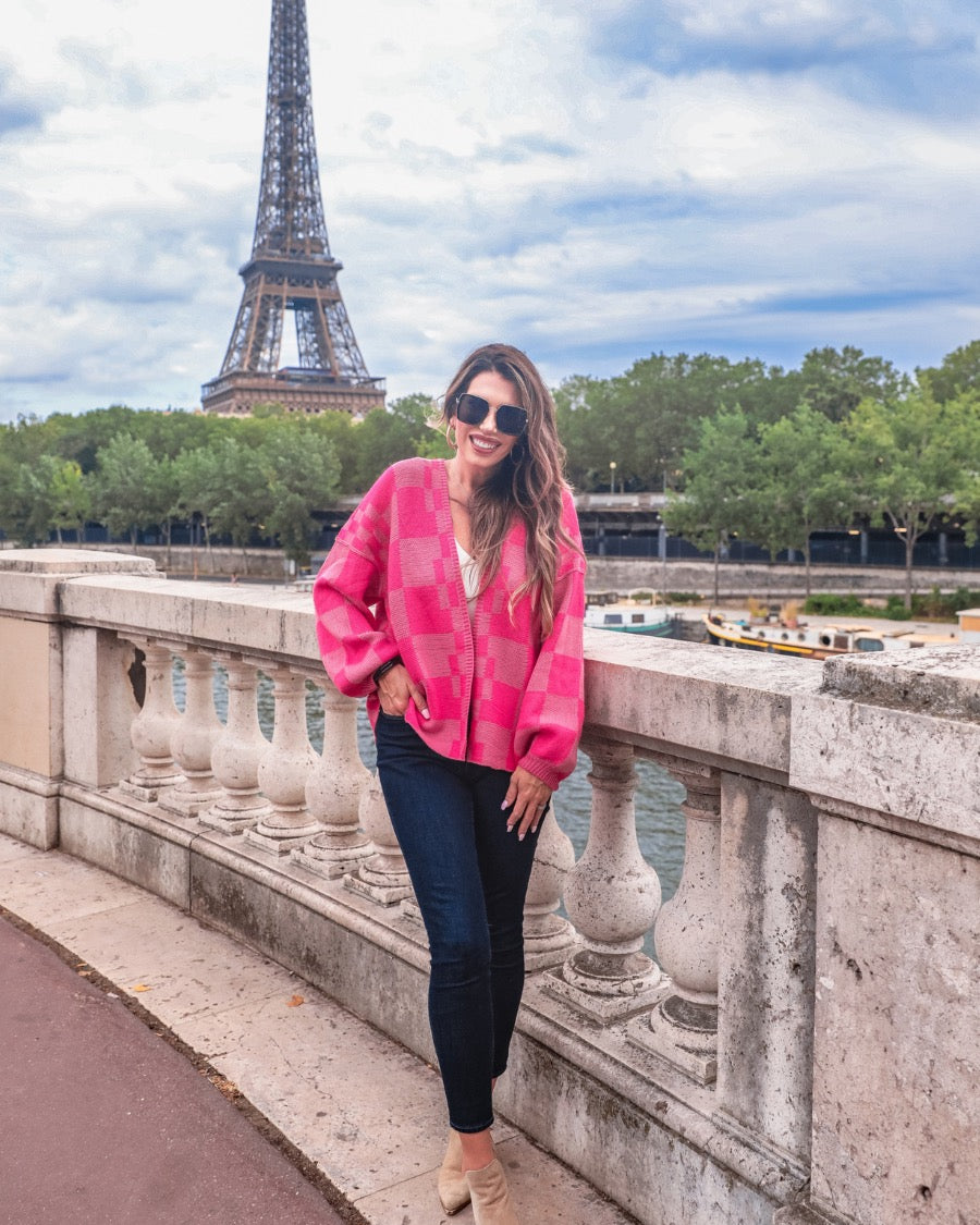 long-sleeve open front cardigan with balloon sleeves and a checkered pattern in pink/pink