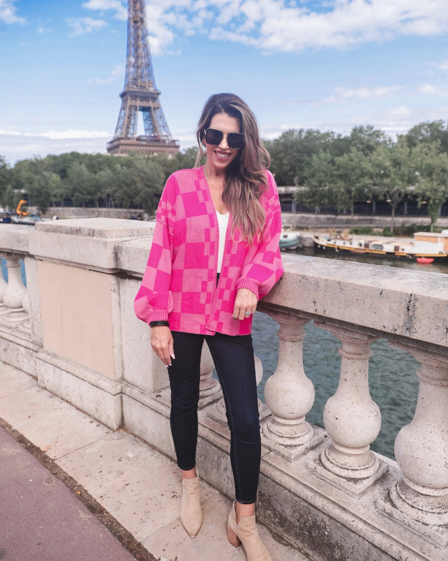 long-sleeve open front cardigan with balloon sleeves and a checkered pattern in pink/pink