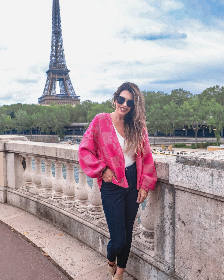 long-sleeve open front cardigan with balloon sleeves and a checkered pattern in pink/pink
