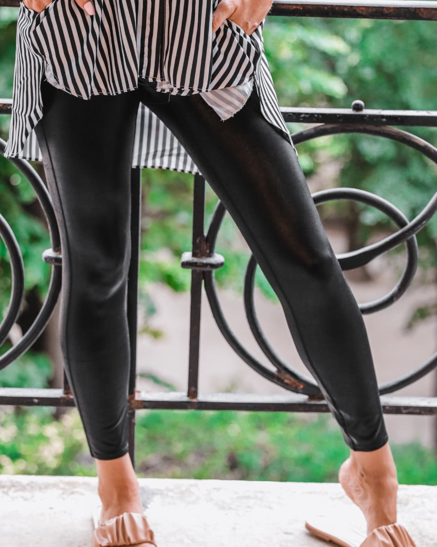 lightweight, breathable black faux leather leggings