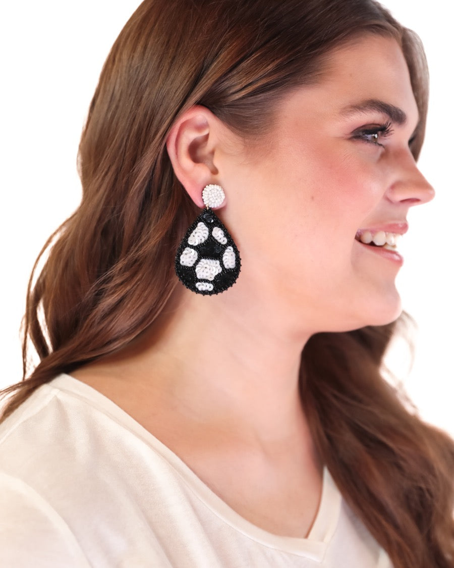 lightweight, sports-inspired beaded teardrop-shaped earrings with a felt backing, a comfort back, and a plastic disc stopper in gold that's nickel and lead compliant in soccer (black)