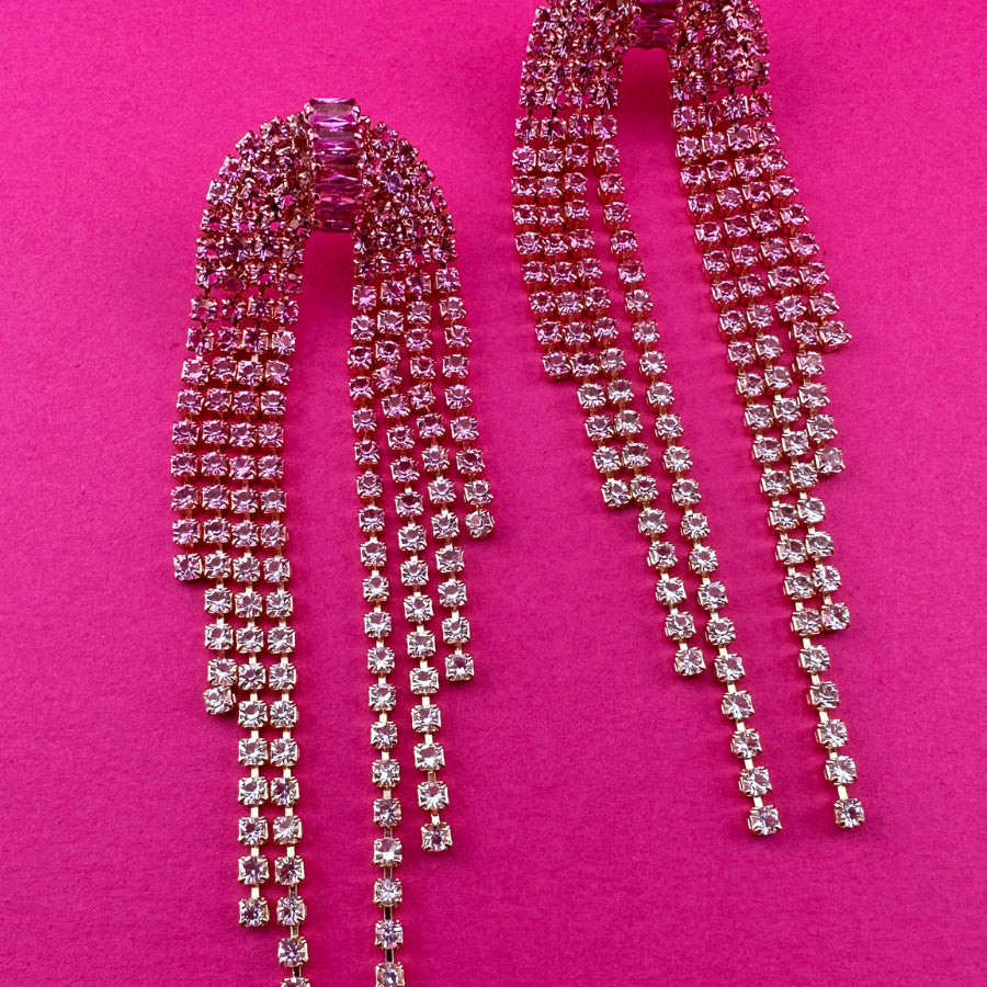 gold-plated pink ombré effect shimmering rhinestone stud earrings with comfort back earring and plastic disc stopper in gold