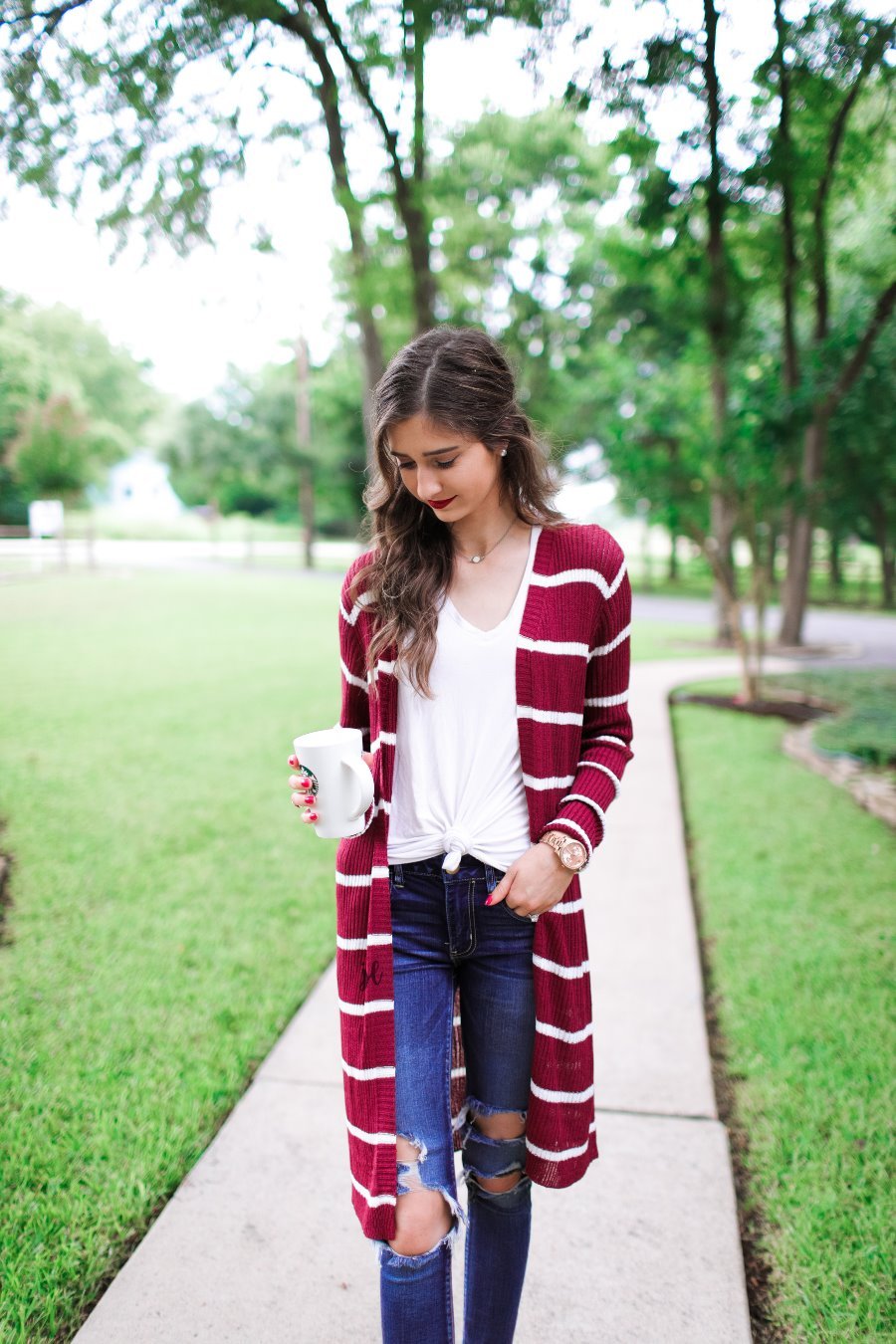 long-sleeve open front cardigan made from super soft, classic fabric with horizontal stripes and a relaxed fit in burgundy