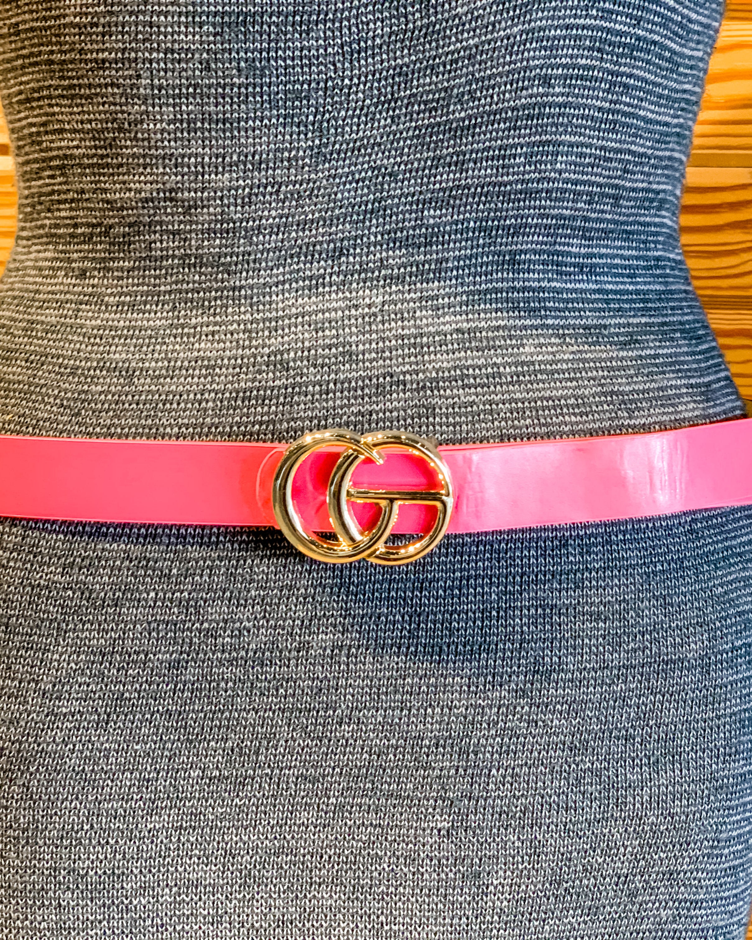 double metal ring faux leather buckle belt in hot pink