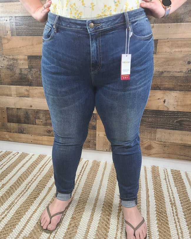 Mid-Rise Non-Distressed Skinny Jeans ASHLEY