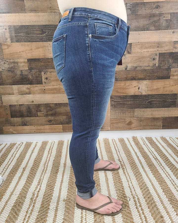 Mid-Rise Non-Distressed Skinny Jeans ASHLEY