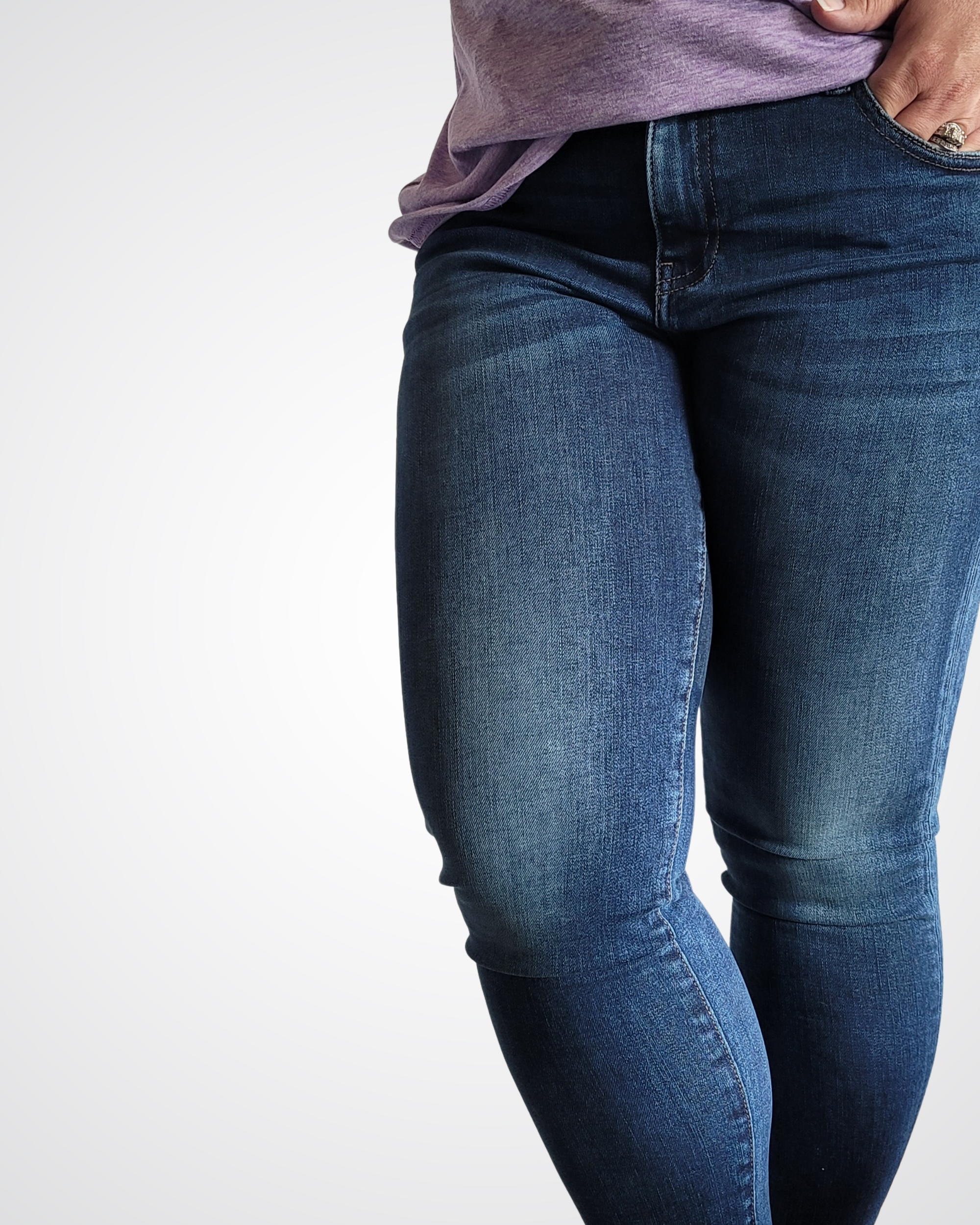 Mid-Rise Non-Distressed Skinny Jeans KIMBERLYF.
