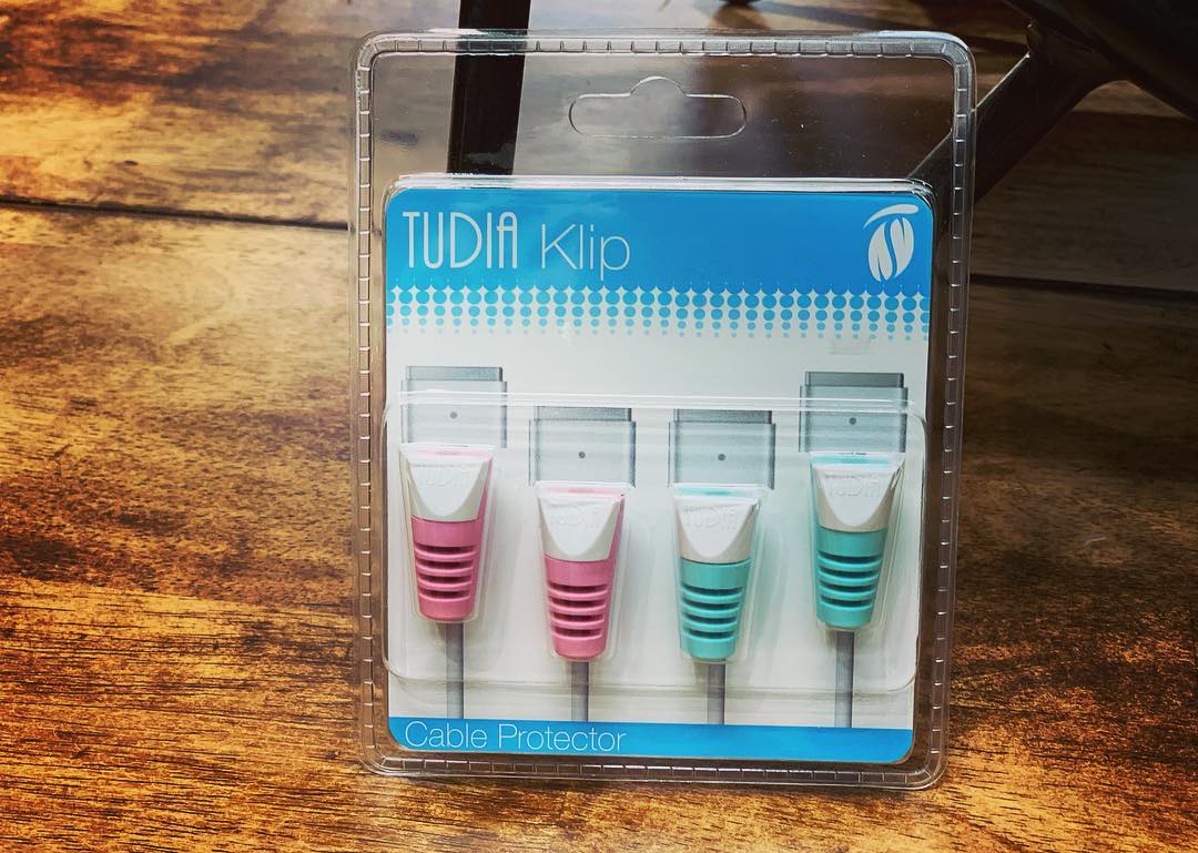 Klip Cable Protector for Magsafe (Pink/Blue)