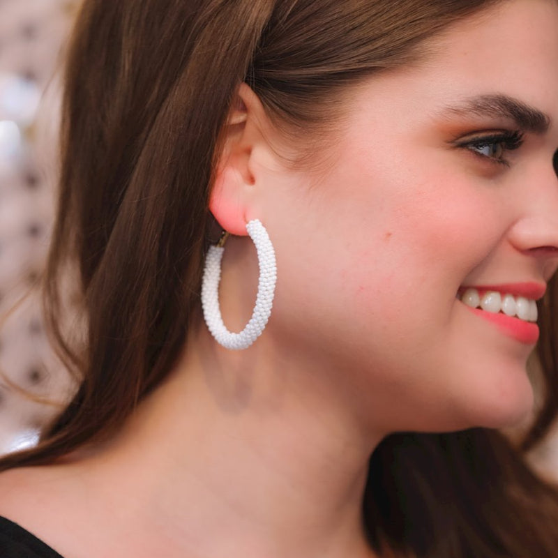 American Honey Hoop Earrings WHITE (Brittany)