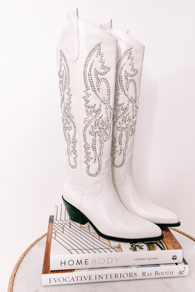 classic tall cowboy booth with rhinestone accents