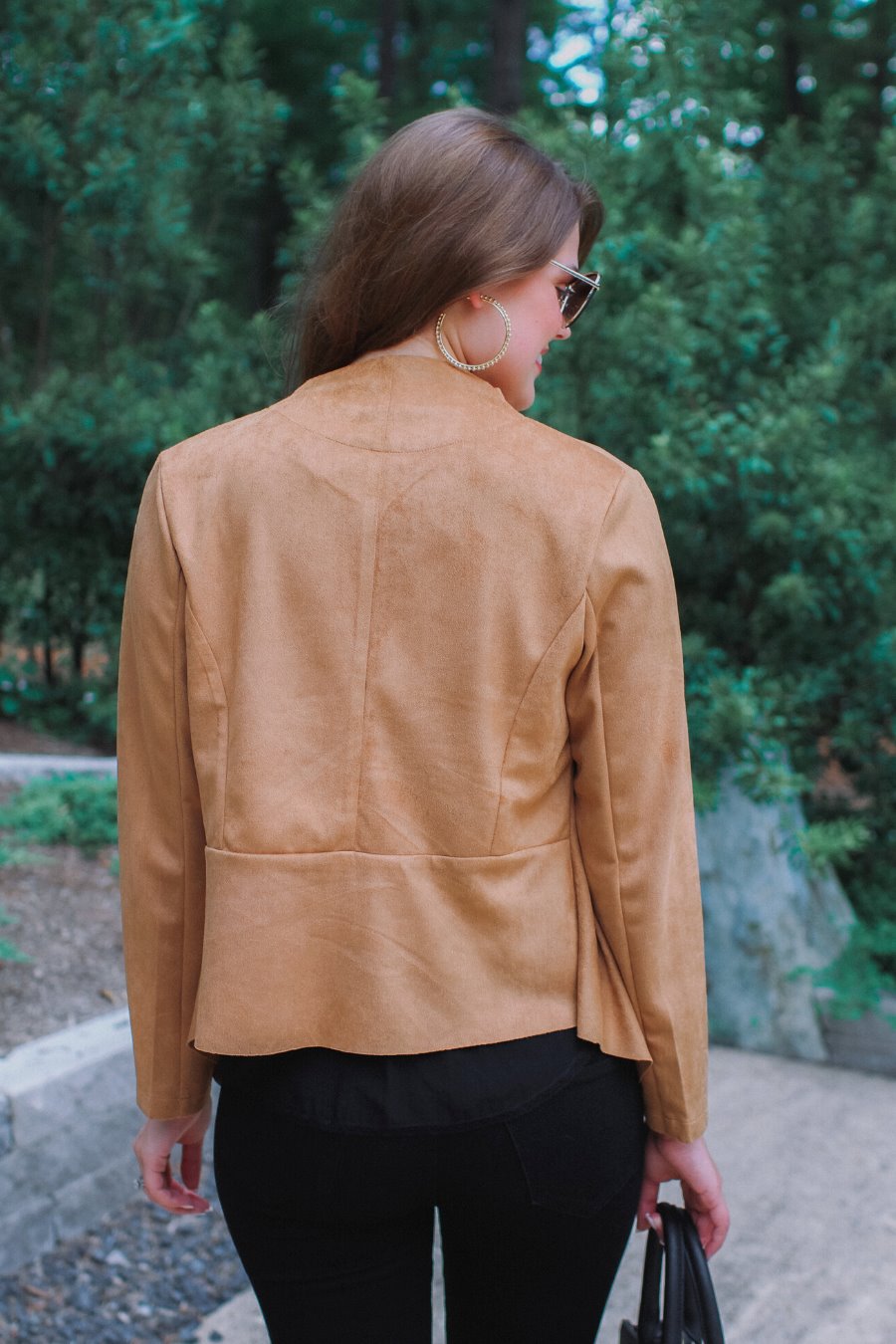 draped open-front silhouette jacket, crafted on a super soft faux suede material with long sleeves, an angled front cropped hem, and subtle seam details on the back in camel