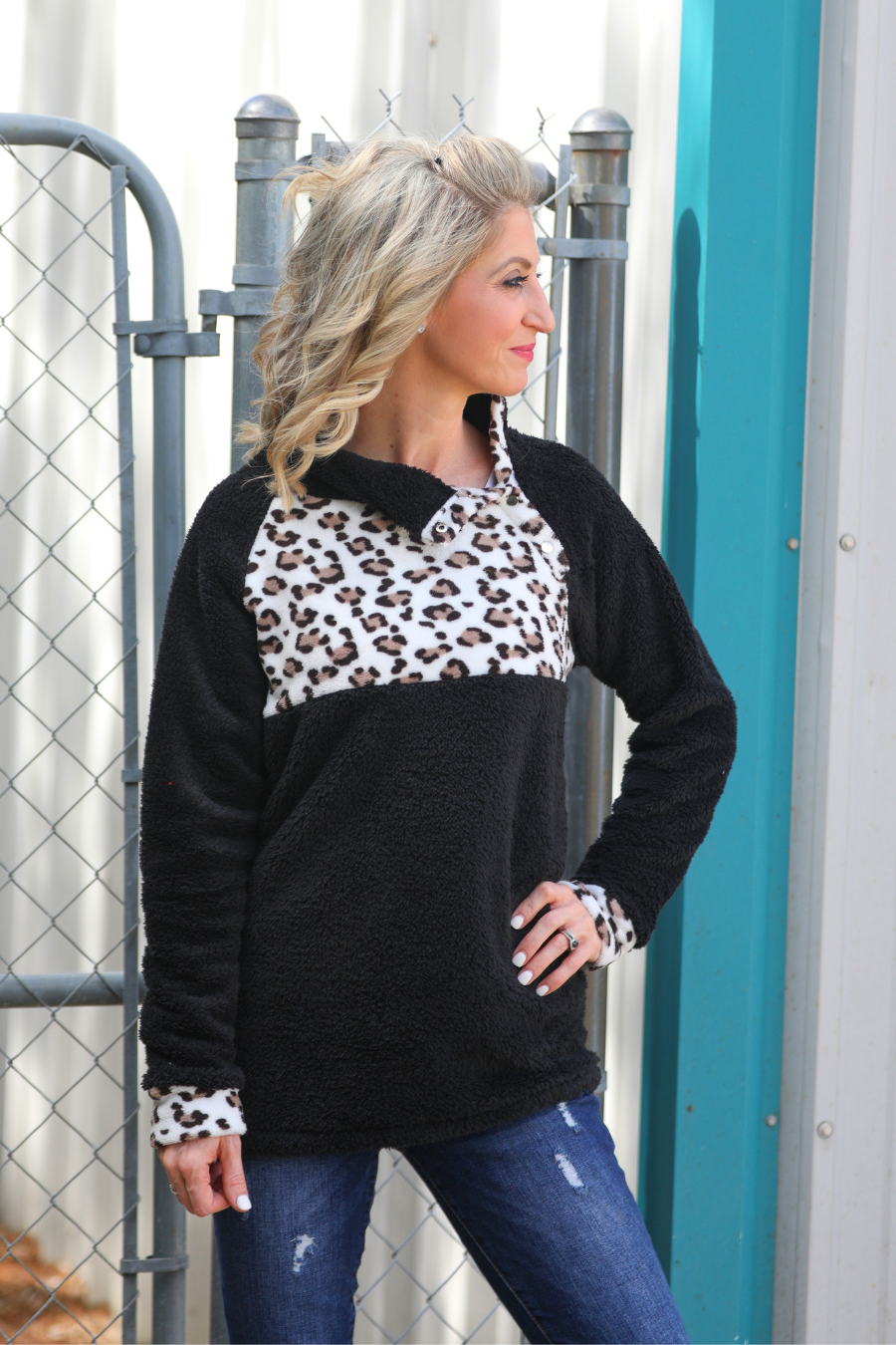 Larissa Leopard Fleece Pullover (Abby)